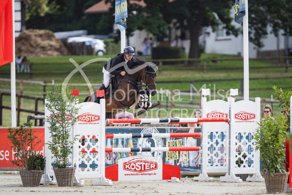 250713_BHO_S2-Spr_GP-993 | Deine schönsten Turniermomente als professionelle Fotos! Entdecke hochwertige Pferdesport-Fotografie im Online-Shop. Jetzt Fotos finden & bestellen!