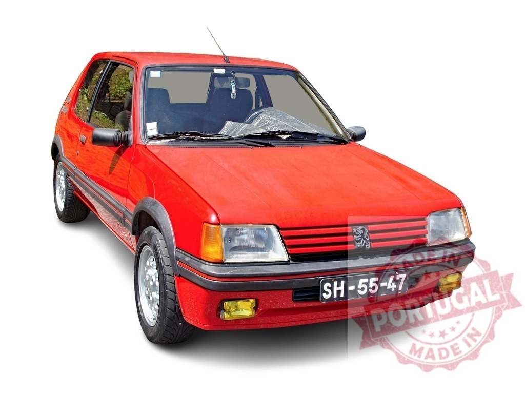 Red Peugeot 205 GTI parking on white background | Classic red Peugeot 205 GTI, a popular French hot hatch, isolated on white - Realisiert mit Pictrs.com