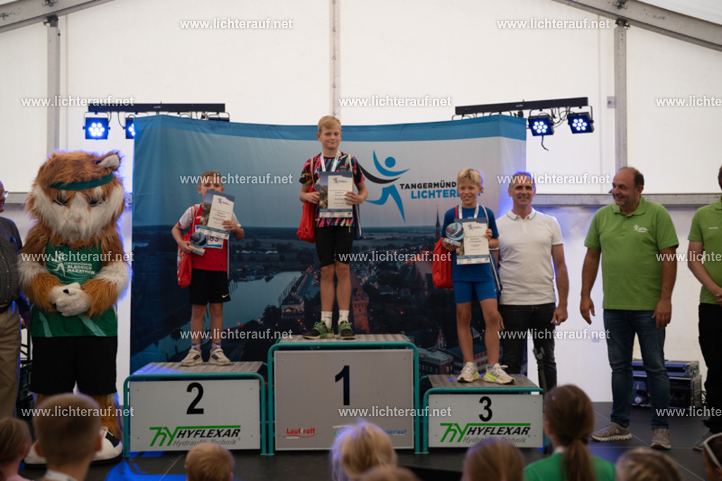 FSC08325 | Lichterlauf  - Realisiert mit Pictrs.com