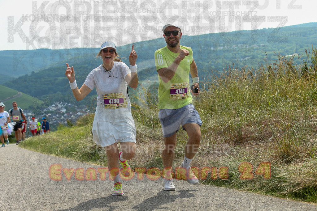250614_1411_EX1_0274 | Sportfotografie im Rhein-Sieg Kreis, Köln, Bonn, NRW, Rheinland Pfalz, Hessen, etc. Unser Tätigkeitsfeld umfasst den Laufsport vom Volkslauf über den Marathon, Duathlon, Triathon bis zum Ultralauf wie Kölnpfad Ultra oder Schindertrail.