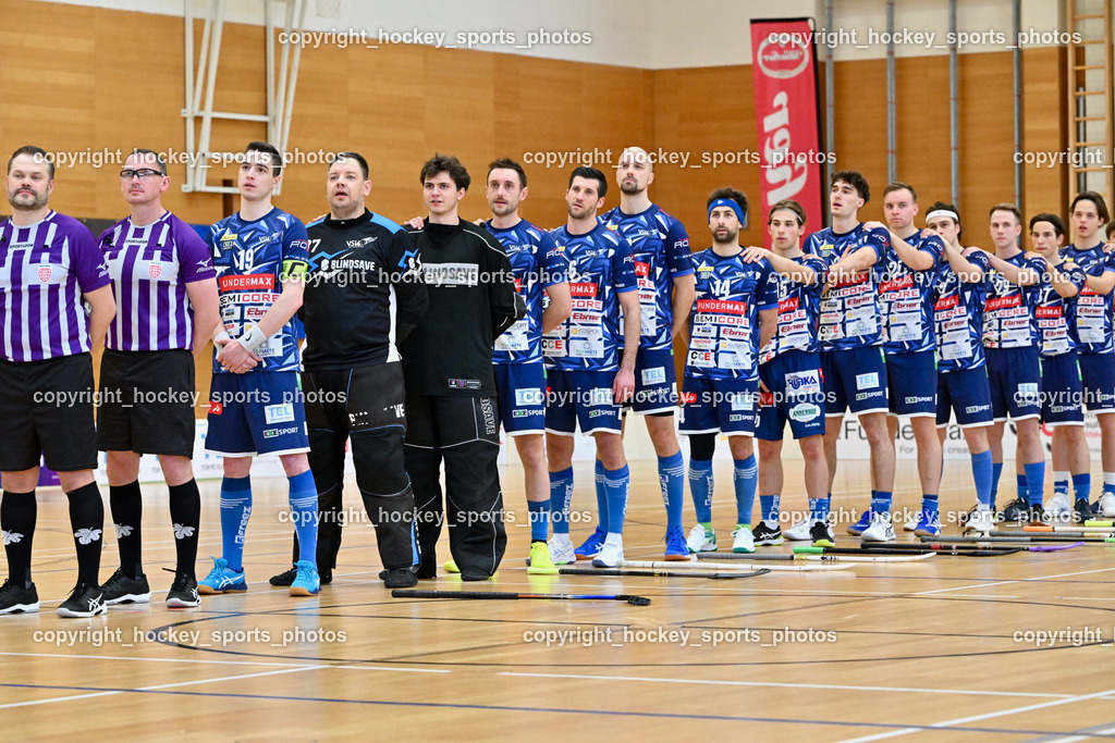 FBK Loka vs. VSV Unihockey | VSV Unihockey Mannschaft, Österreichische Nationalhymne, FBK Loka vs. VSV Unihockey, FBK Loka vs. VSV Unihockey am 23.03.2025 in Villach (Ballspielhalle St. Martin), Austria, (Photo by Bernd Stefan)