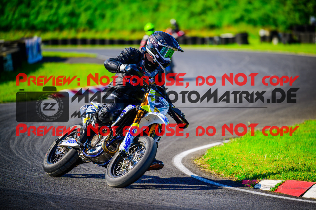 MaZZes_FotoMatrix_240512_6021986_0182 | S4