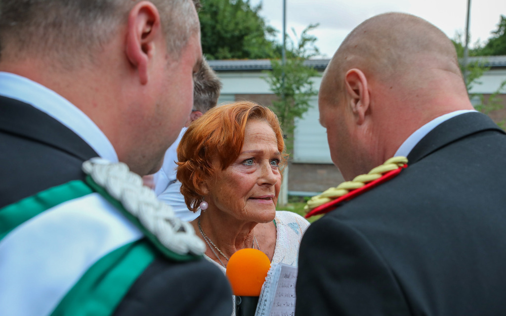 top-top.de-250627-123 | Foto, Video, Fotografie, Videografie, Fotobox, DJ, Discjockey, Musik, Musikbox, Veranstaltung, Photobooth, Amazon, Ebay, Buchtipp, Bestseller, Autor, Verlag, Buch, Wesel, Hamminkeln, NRW, Dinslaken, Rees, Drohne, Hochzeit, Party, Fotobox, Wesel, Fotograf