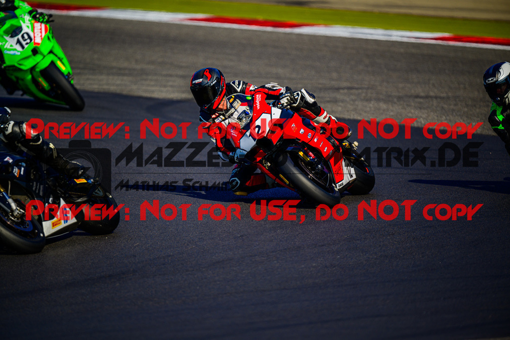 MaZZes_FotoMatrix_240831_6007705_0682 | STK1000