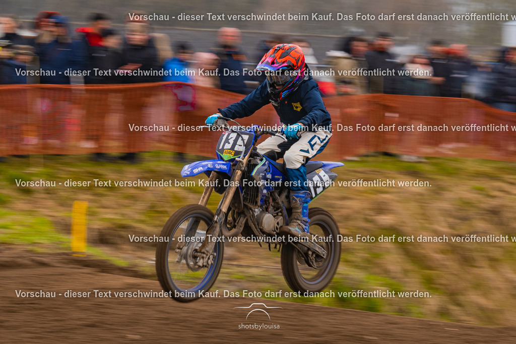 20260412_MCCBensdorf-1326 | Sportfotografin aus Berlin-Brandenburg mit Fokus auf Motocross. Ich halte deine sportliche Leistung und echte Emotionen auf und neben der Strecke professionell fest. Entdecke die Fotos von deinem Rennen und bestelle sie direkt hier im Shop.