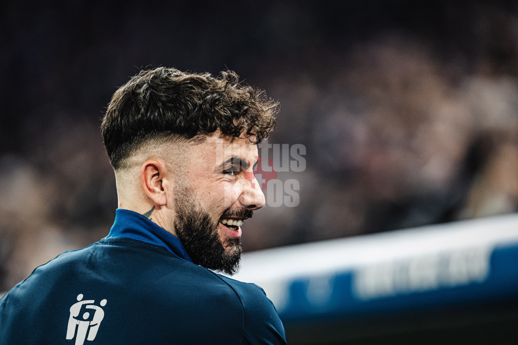 Fußball | Männer | Saison 2024/2025 | 2. Fußball-Bundesliga | 23. Spieltag | Hamburger SV vs. 1. FC Kaiserslautern | 21.02.2025 | Marco Richter (#20, HSV) vor dem Spiel