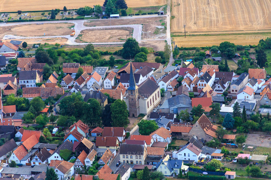 Luftbild: Kirchstr in Knittelsheim im Bundesland Rheinland-Pfalz in Deutschland. Foto: IMG_083685.jpg vom 24.07.2015 durch Werner Riehm/FLY-FOTO.de