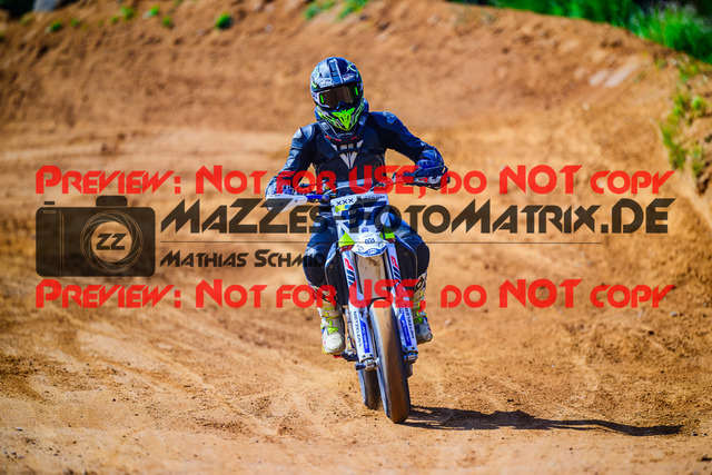 MaZZes_FotoMatrix_240511_6007705_1349 | S4