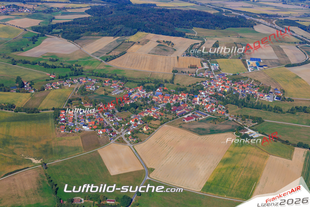 Luftbild von Unterampferbach Schnelldorf - Luftaufnahme wurde 2016 von https://frankenair.de mittels Flugzeug (keine Drohne) erstellt - die Geschenkidee