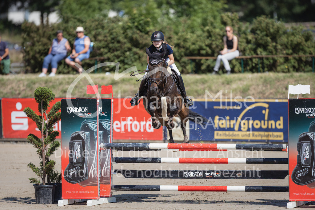 230625_PfSpTa_A2-Stil-216 | Deine schönsten Turniermomente als professionelle Fotos! Entdecke hochwertige Pferdesport-Fotografie im Online-Shop. Jetzt Fotos finden & bestellen!