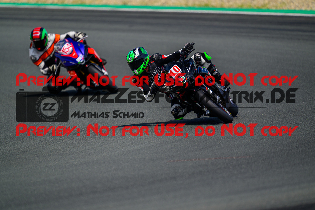 MaZZes_FotoMatrix_240725_6007705_4912 | ROT