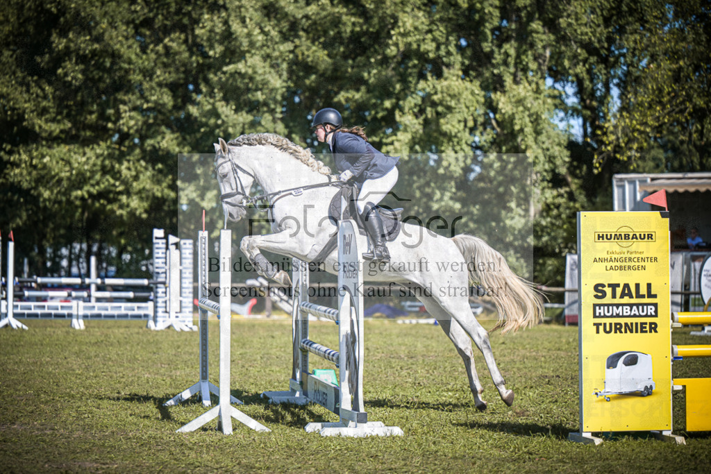 DOS_0689 | Entdecke hochwertige Reitturnierfotos von Foto Oger. Professionell, emotional und authentisch – jetzt Lieblingsmomente im Shop bestellen.Deutschlandweite Turnierfotografie. - Realisiert mit Pictrs.com