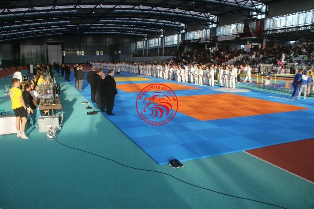 MSY-2022-10-30-7889 | Fotos vom Adler Cup - Pictures from Adler Cup

Hier findet Ihr alle Eindrücke und großen Momente der Adler Cup Wochenenden. Here you will find all impressions and great moments of the Adler Cup weekends. - Realisiert mit Pictrs.com