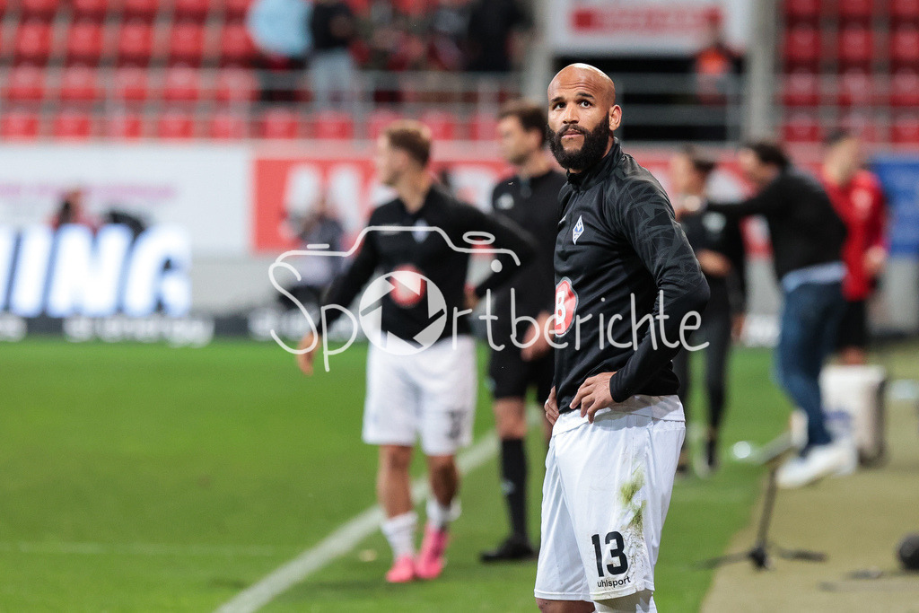FC Ingolstadt - SV Waldhof Mannheim | Die Mannheimer ist enttaeuscht nach dem Ausgleich in der Nachspielzeit / Terrence BOYD (SVW #13)