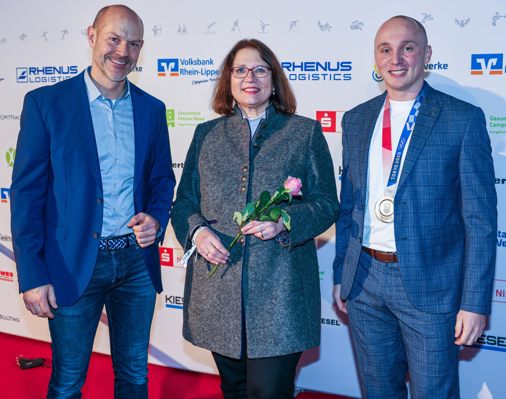 top-top.de250214-128 | Die 3. Weseler SportNacht, die große Sportgala mit Ehrungen der Weseler Sportler des Jahres 2024 findet am Freitag, den 14.02.2025 im Festzelt an der Rheinpromenade statt.Foto: Erwin Pottgiesser