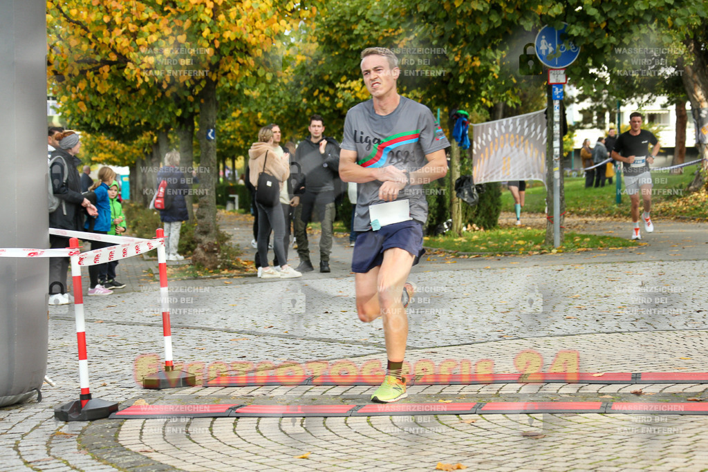 241020_1002_EX1_7502 | Sportfotografie im Rhein-Sieg Kreis, Köln, Bonn, NRW, Rheinland Pfalz, Hessen, etc. Unser Tätigkeitsfeld umfasst den Laufsport vom Volkslauf über den Marathon, Duathlon, Triathon bis zum Ultralauf wie Kölnpfad Ultra oder Schindertrail.