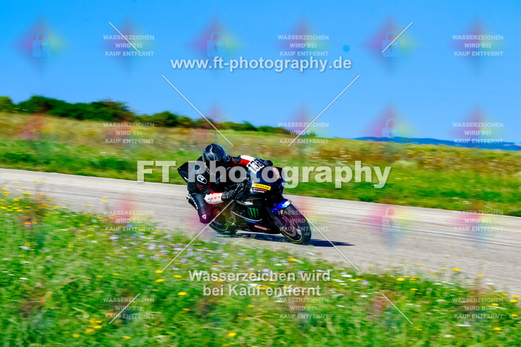 _TOU2048 | Hier findet Ihr Bilder von Touristenfahrten auf der Nürburgring Nordschleife oder von anderen Veranstaltungen die ich besucht habe. Viel Spass beim Durch Schauen 