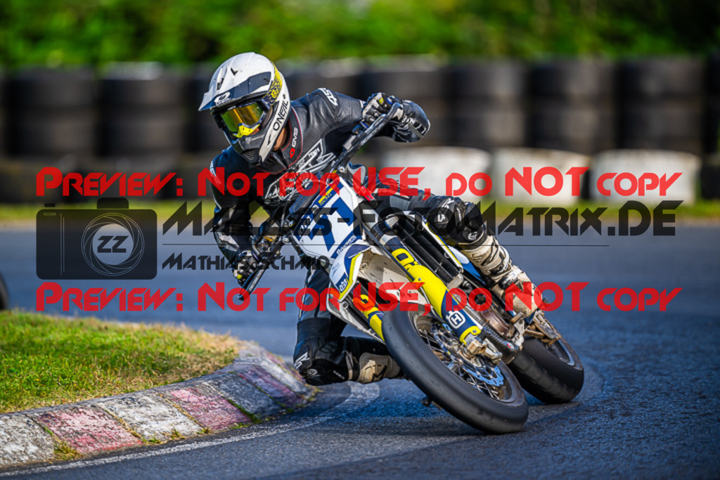 MaZZes_FotoMatrix_230916_4364 | S4