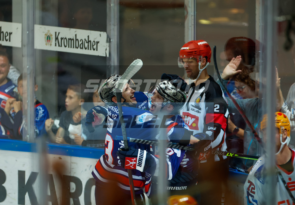 Iserlohn Roosters - Fischtown Pinguins Bremerhaven | 
DEL: Iserlohn Roosters - Fischtown Pinguins Bremerhaven - Realisiert mit Pictrs.com