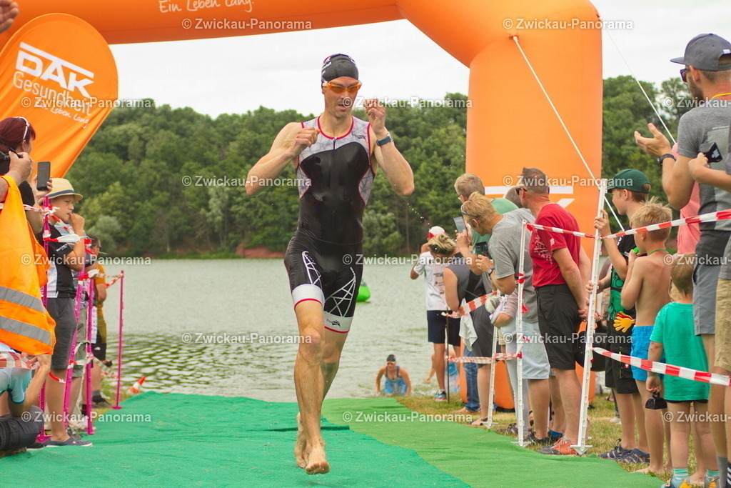 2023_0630_KoberTriathlon_Jeder0015 | Urban. Natur. Panorama. Luftbild. 
Der Bildershop für aufregende Perspektiven!
Für Deko, Wandbild und Kalender!
Wir bringen LED-Bilder zum Leuchten!
