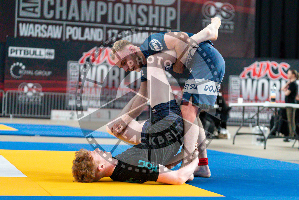 20250517PBB5850 | Athletes compete during the first day of the ADCC Amateur World Championship on May 15, 2025 in Warsaw, Poland. © Chiara Dazi / photoblackbelt