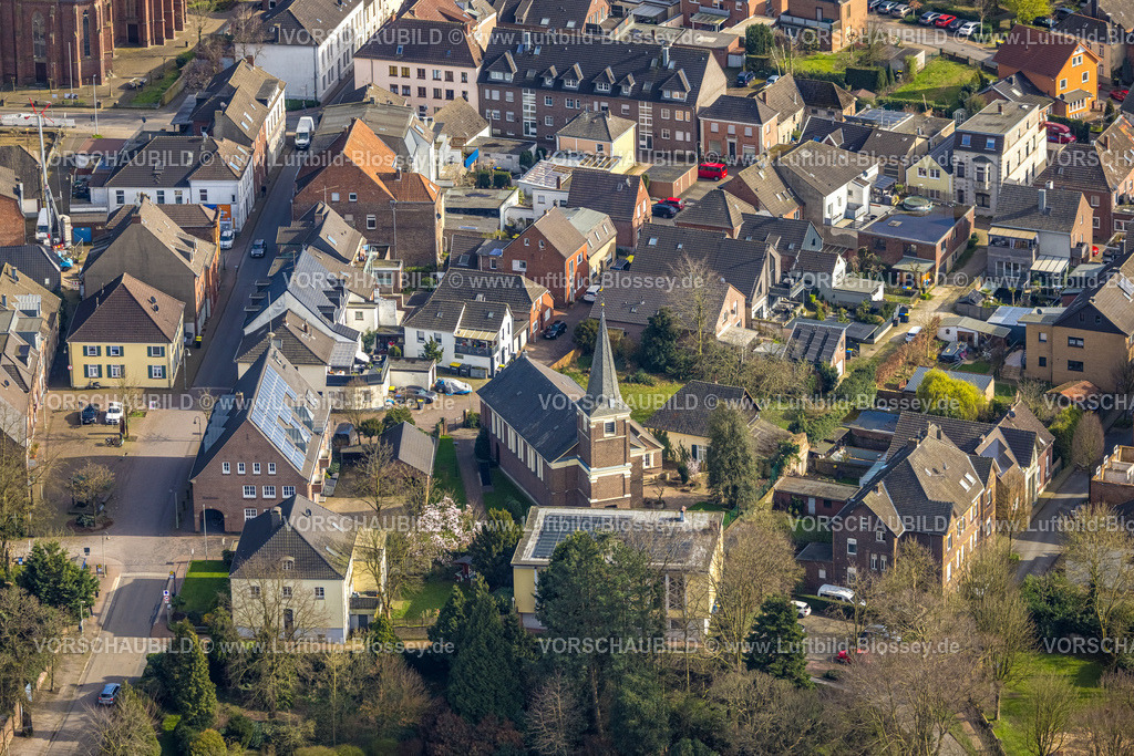 Isselburg240313789 | Luftbild, evang, Kirche und Wohngebiet Wilhelmstraße, Isselburg, Nordrhein-Westfalen, Deutschland