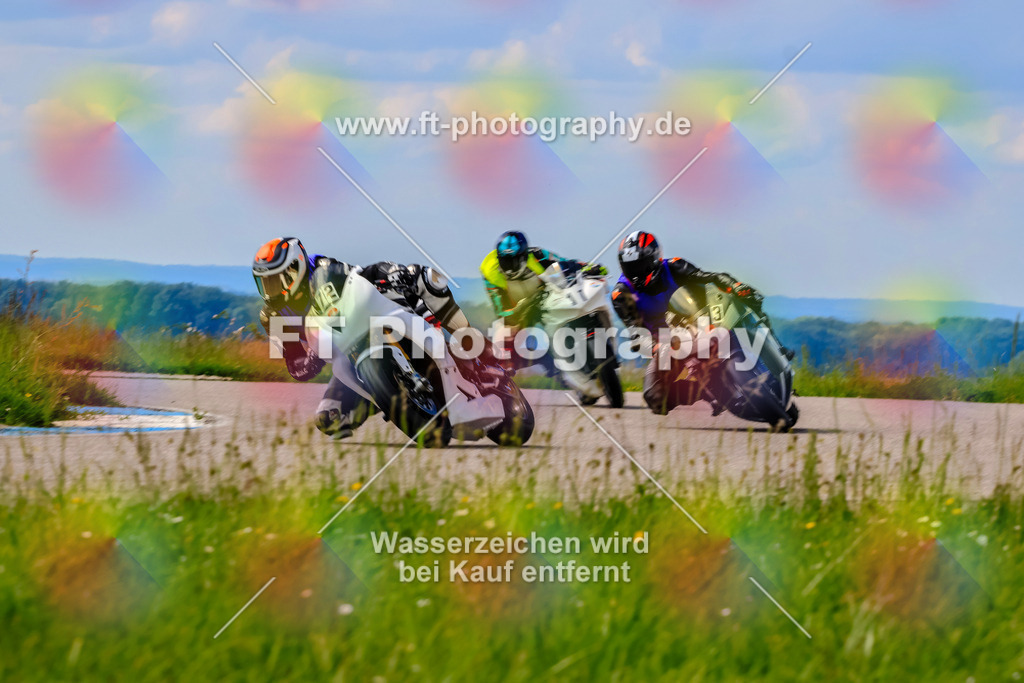 MotoTeam-0812 | Hier findet Ihr Bilder von Touristenfahrten auf der Nürburgring Nordschleife oder von anderen Veranstaltungen die ich besucht habe. Viel Spass beim Durch Schauen 