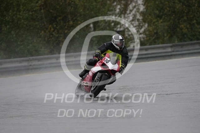 2024_09_14_PBK_22440 | Sportfotografie; SlowMotion; Video; Rennstrecke; Hafeneger; Speer; Racing; RSE; BMW; CBO; Trackday; Motorsportarena; Hockenheimring; Brno; Most; Barcelona; Valencia