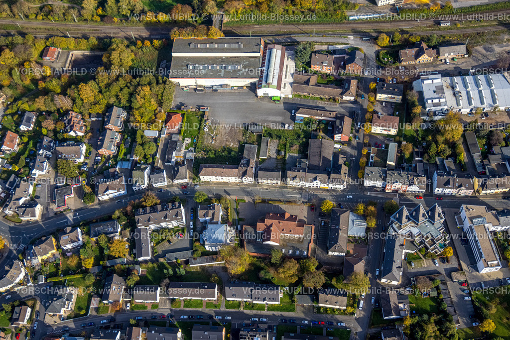 Wetter221017448 | Luftbild, Wengern-Ost, Wohnsiedlung zwischen Osterfeldstraße und Eickenstraße, Terrassenhaus, Neubau Familien- und Krankenpflege Wohngemeinschaft, Petig Edelstahlhandel GmbH, Wengern, Wetter, Ruhrgebiet, Nordrhein-Westfalen, Deutschland