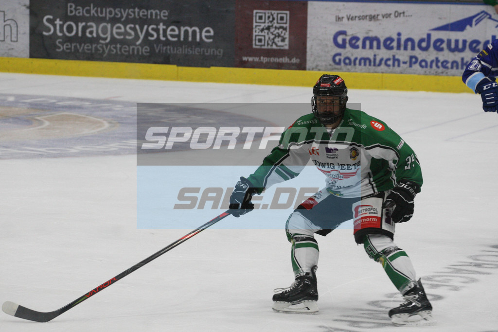 SC Riessersee - Höchstadt Alligators | Thilo Grau - Eishockey Oberliga Süd SC Riessersee - Höchstadt Alligators - © Sportfoto-Sale (MK) - Realisiert mit Pictrs.com