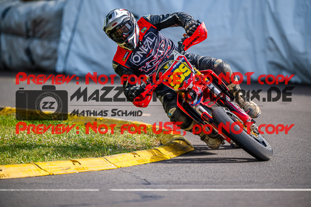 MaZZes_FotoMatrix_220618_7186 | S2