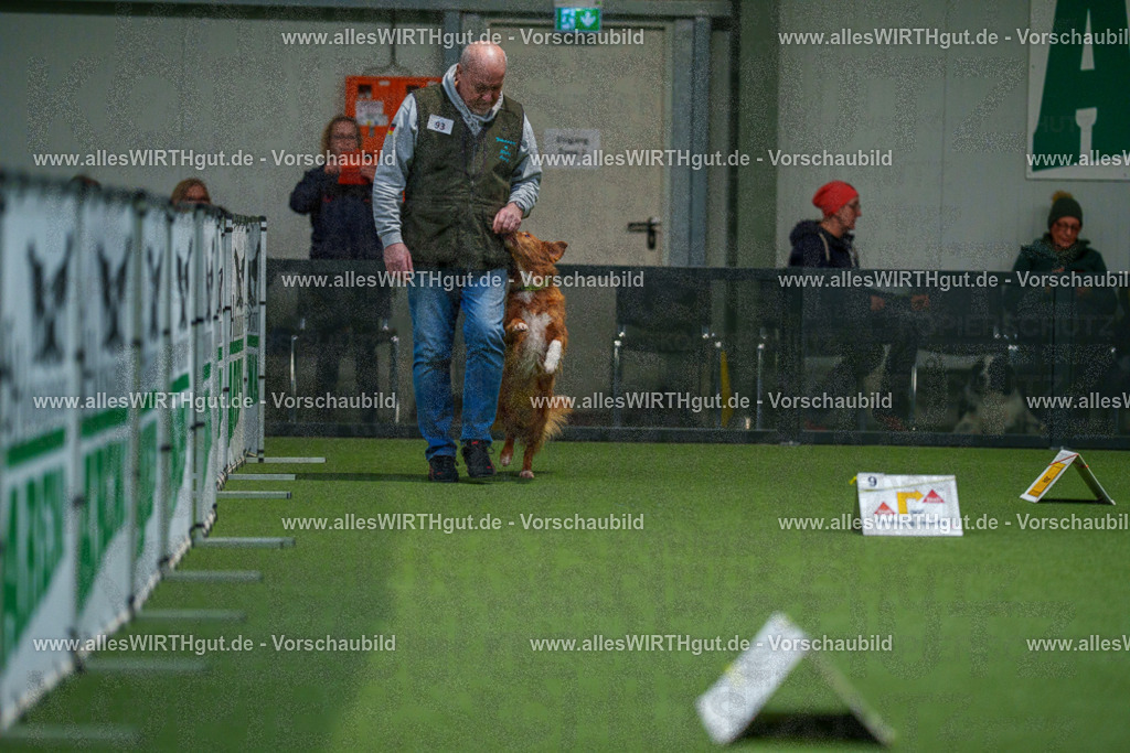 7R504322 | Professionelle Tierfotografie in Mönchengladbach von Daniel Wirth (allesWIRTHgut). Liebevolle & natürliche Bilder von Hunden & Katzen für unvergessliche Erinnerungen.