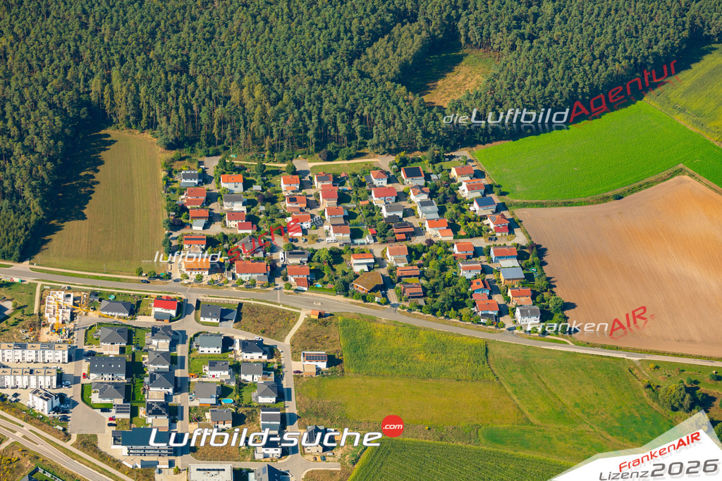 Das Luftbild zeigt :  Georgensgmünd - Die Luftaufnahme wurde 2024 vom UL-Flugzeug aus erstellt ( keine Drohne ) - Hochauflösende Luftaufnahme - Für grossformatige Ausdrucke geeignet. Die Geschenkidee !Mit Lizenz und Bildrechte bestellbar