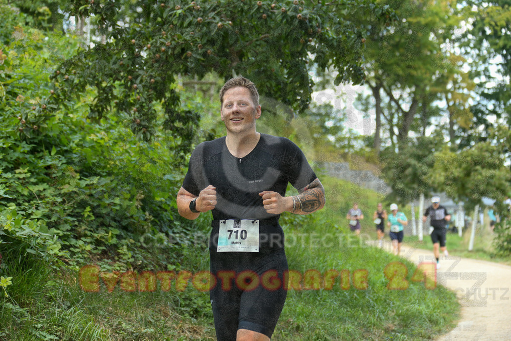 250824_1428_EX1_6339 | Sportfotografie im Rhein-Sieg Kreis, Köln, Bonn, NRW, Rheinland Pfalz, Hessen, etc. Unser Tätigkeitsfeld umfasst den Laufsport vom Volkslauf über den Marathon, Duathlon, Triathon bis zum Ultralauf wie Kölnpfad Ultra oder Schindertrail.