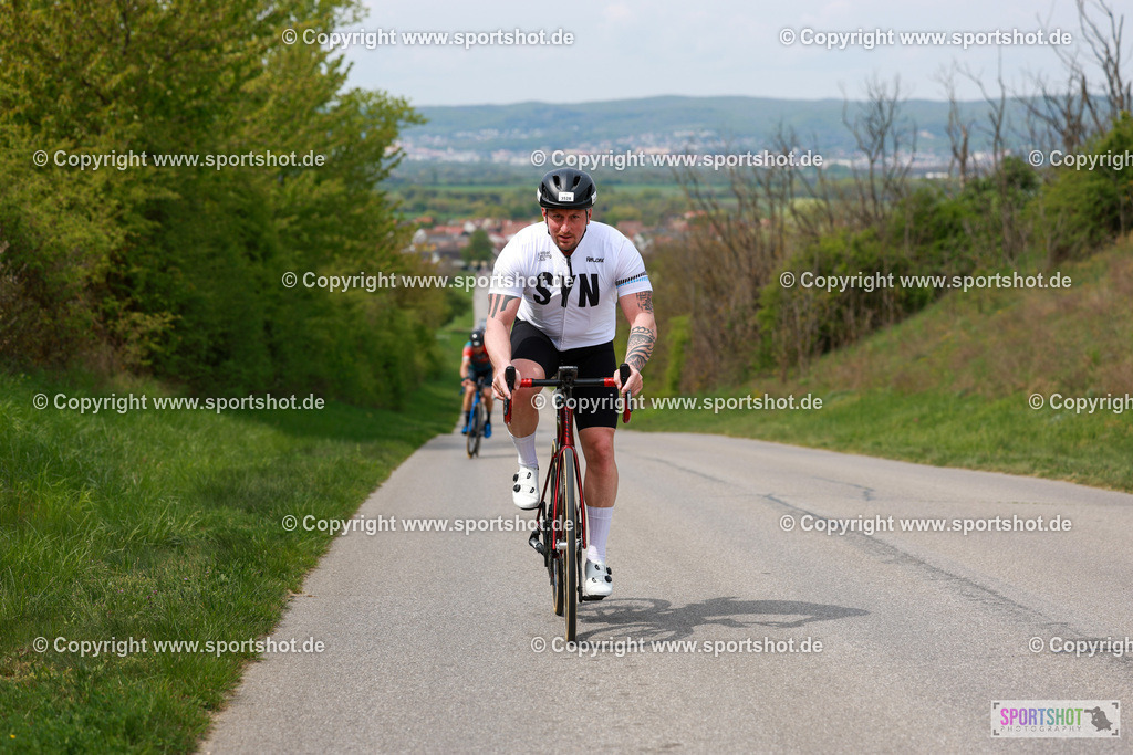824_AR6_0775 | Neusiedlersee Radmarathon 2026@sportshot_your_pictrs #yourpictures#roadtowm2029 #nrm #neusiedlerseeradmarathon #neusiedlersee #neusiedlerseetourismus #burgenland #mörbisch #nrm26 #burgenlandtourismus #voglundco #poweredbyburgenlandtourismus #radsport #rad #marathon #ucigranfondo #visitburgenland #ucigranfondoworldseries