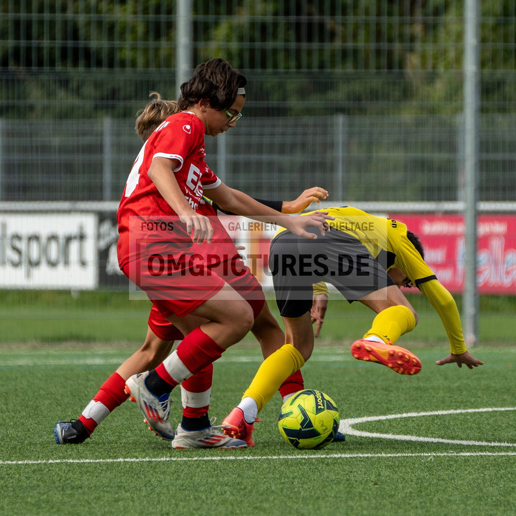 _DSC1815 | www.omgpictures.de, Sportfotograf, Verein, Fotograf, Baden Württemberg, Stuttgart, Heilbronn, omgpictures, Spieltag,  - Realisiert mit Pictrs.com
