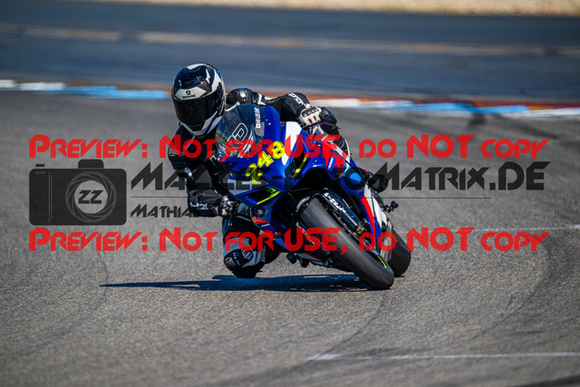 MaZZes_FotoMatrix_240520_6007705_7768 | ROT