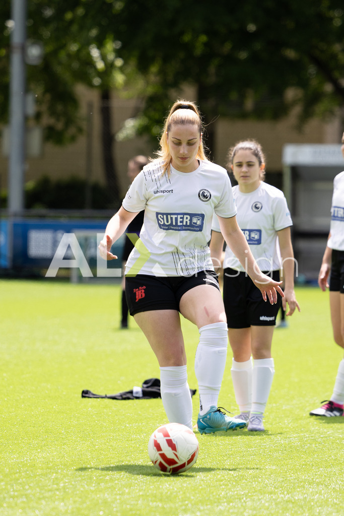Fußball I Frauen I Saison 2025-2026 I Frauen 3. Liga | FVRZ Gruppe 2 | 18. Spieltag I Spielvereinigung Schaffhausen Damen 1 - Team Furttal Zürich I 17.05.2026 | Hochwertige Sportfotos kaufen & lizenzieren für Medien, Vereine, Agenturen & Sportler:innen. Entdecke professionelle Sportfotografie im Bildshop von Alexander Franzen. - Realisiert mit Pictrs.com