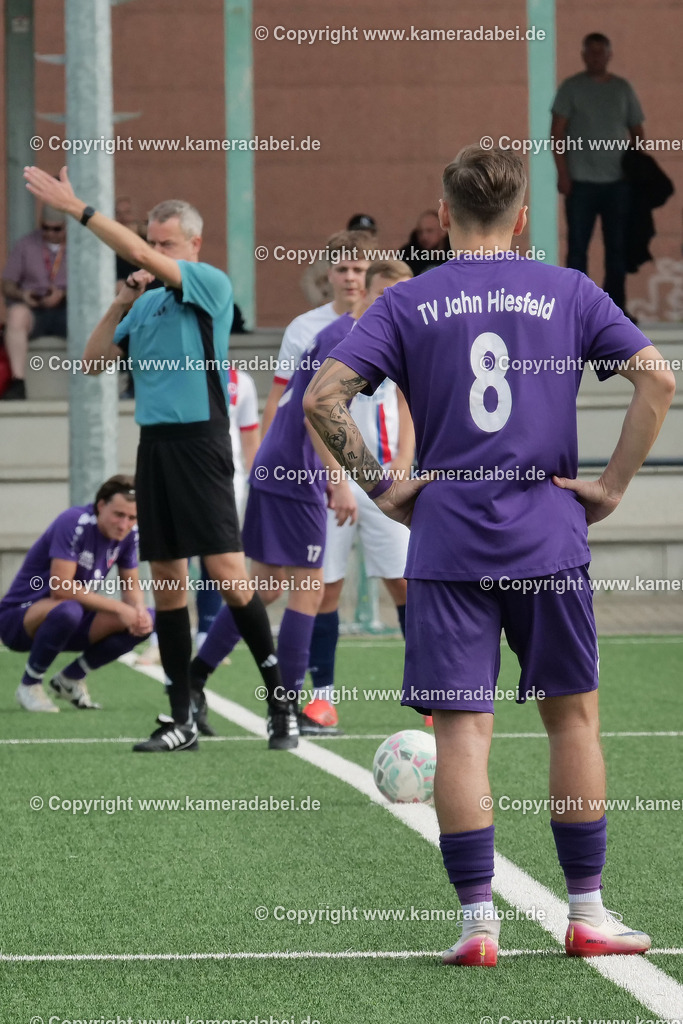 Fußball : Kreisliga A : SUS 09 Dinslaken 2 - TV Jahn Hiesfeld am 27.09.2026 in Dinslaken | Fußball : Kreisliga A : SUS 09 Dinslaken 2 - TV Jahn Hiesfeld am 27.09.2026 in Dinslaken - Realisiert mit Pictrs.com