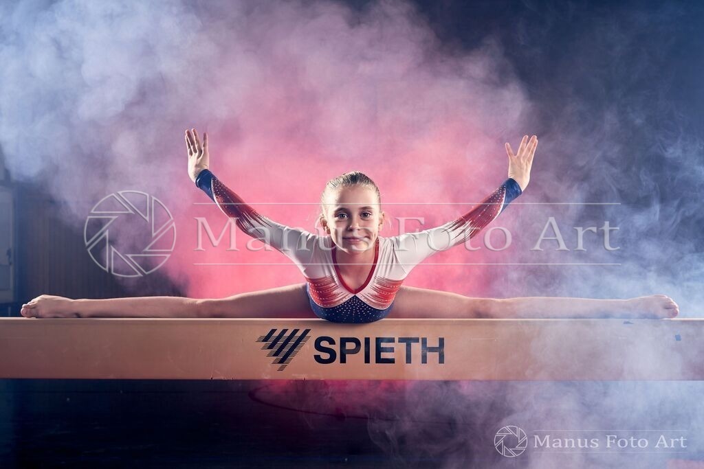 B-DSC01016 | Professionelle Sportfotografie in Hamburg, Schleswig-Holstein und Niedersachsen – spezialisiert auf Rhönrad, Geräteturnen, Leistungsturnen und rhythmische Sportgymnastik. Bundesweite Begleitung von Rhönrad-Events. Jetzt Sport-Fotos - Realisiert mit Pictrs.com