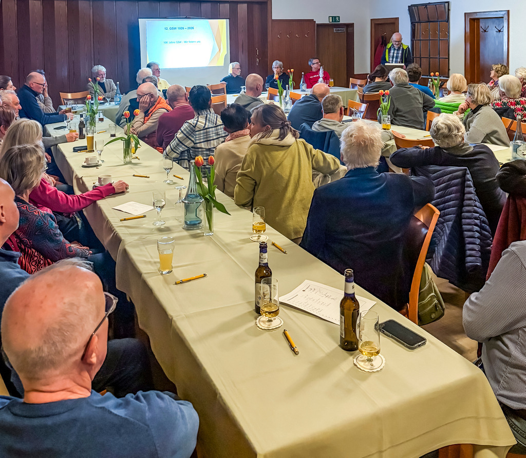 top-top.de 260326-023 | Foto, Video, Fotografie, Videografie, Fotobox, DJ, Discjockey, Musik, Musikbox, Veranstaltung, Photobooth, Amazon, Ebay, Buchtipp, Bestseller, Autor, Verlag, Buch, Wesel, Hamminkeln, NRW, Dinslaken, Rees, Drohne, Hochzeit, Party, Fotobox, Wesel, Fotograf