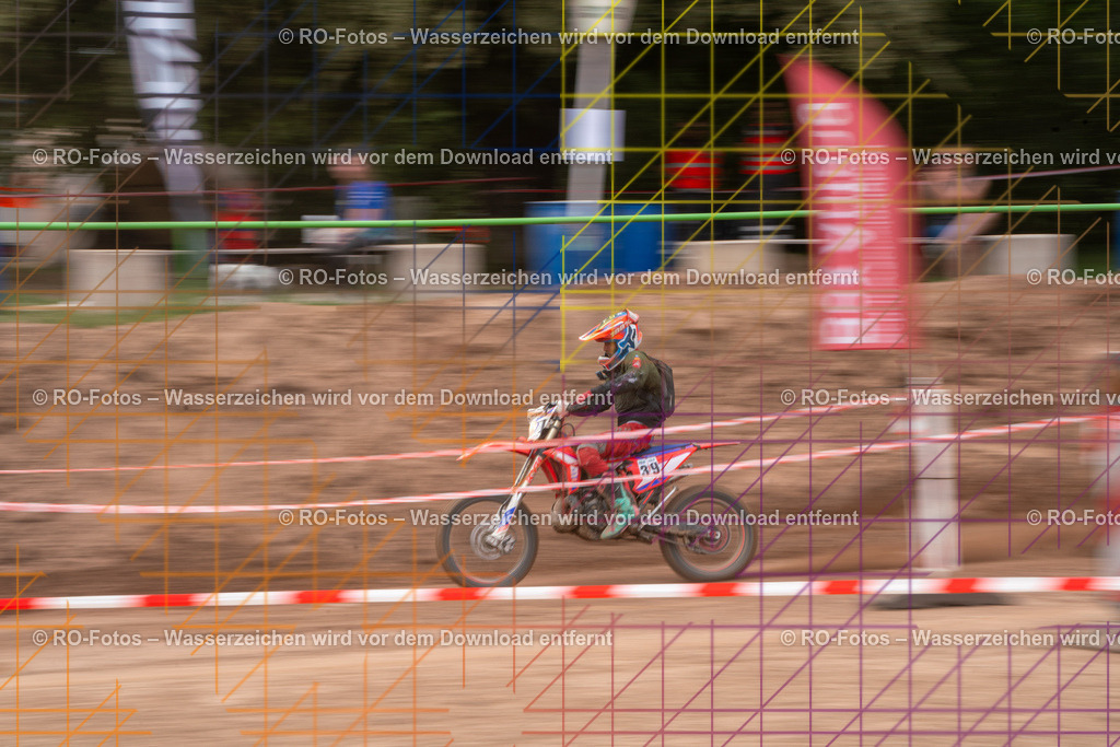Niederwürzbach 5 Lauf-237 | Sportfotografie von RO-Fotos: Motorsport, Motocross, Enduro, Laufveranstaltungen und Triathlon. Professionelle Fotos von Sportlern und Events. - Realisiert mit Pictrs.com