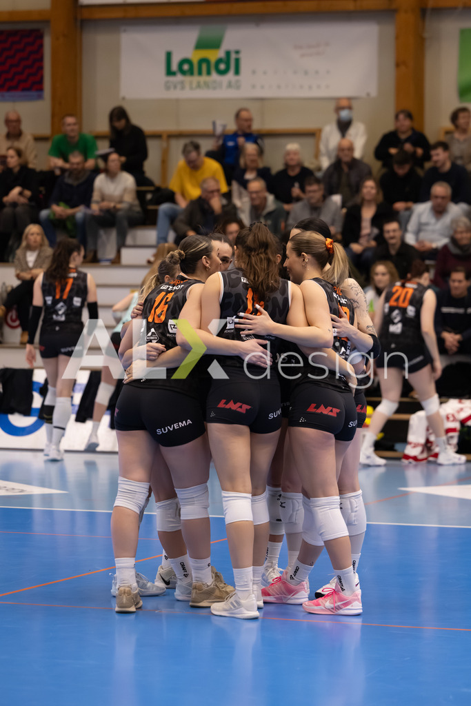 Volleyball I Frauen I Saison 2025-2026 I Volleyball NLA | Women I Round 16 I VC Kanti Schaffhausen - Viteos NUC I 31.01.2026 | Viteos NUC Spielerkreis - Realisiert mit Pictrs.com