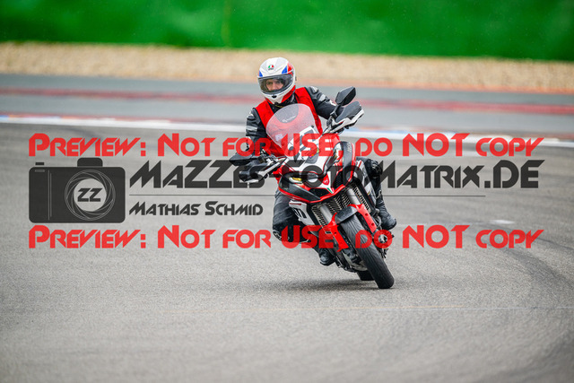 MaZZes_FotoMatrix_240702_6007705_3318 | INST