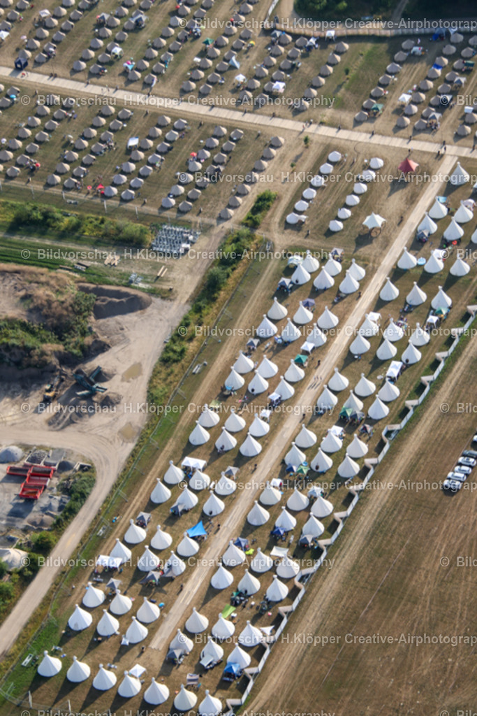 Weeze Parookaville 2022_ Creative_Airphotography H.Klöpper-6042 | Parookaville 2022 Weeze. Das größte Elektro Event Festival mit 220.000 Besucher. Zeltstadt - Realisiert mit Pictrs.com