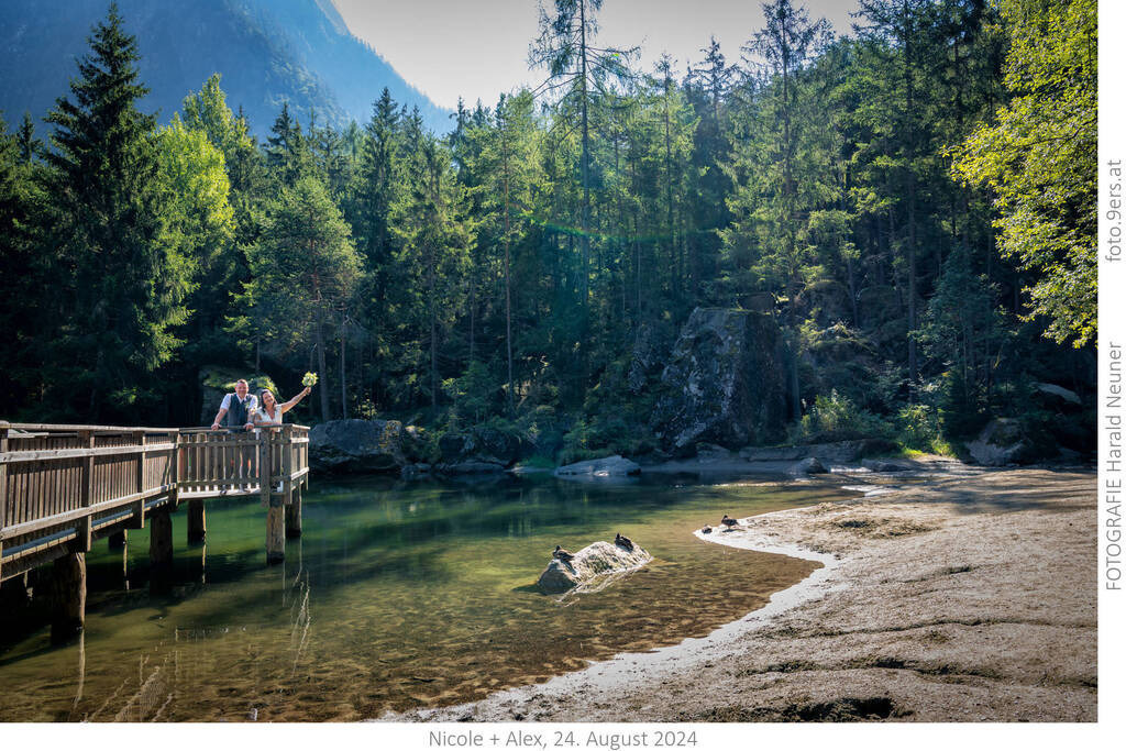 foto.9ers.at-162-_H997915-Verbessert-RR-Edit | Hochzeit, Portraits, Headshots, Food- und Immobilienfotografie in Tirol. 360°, Drohne und mehr. Kontaktieren Sie mich einfach via Mail per foto@9ers.at - Realisiert mit Pictrs.com