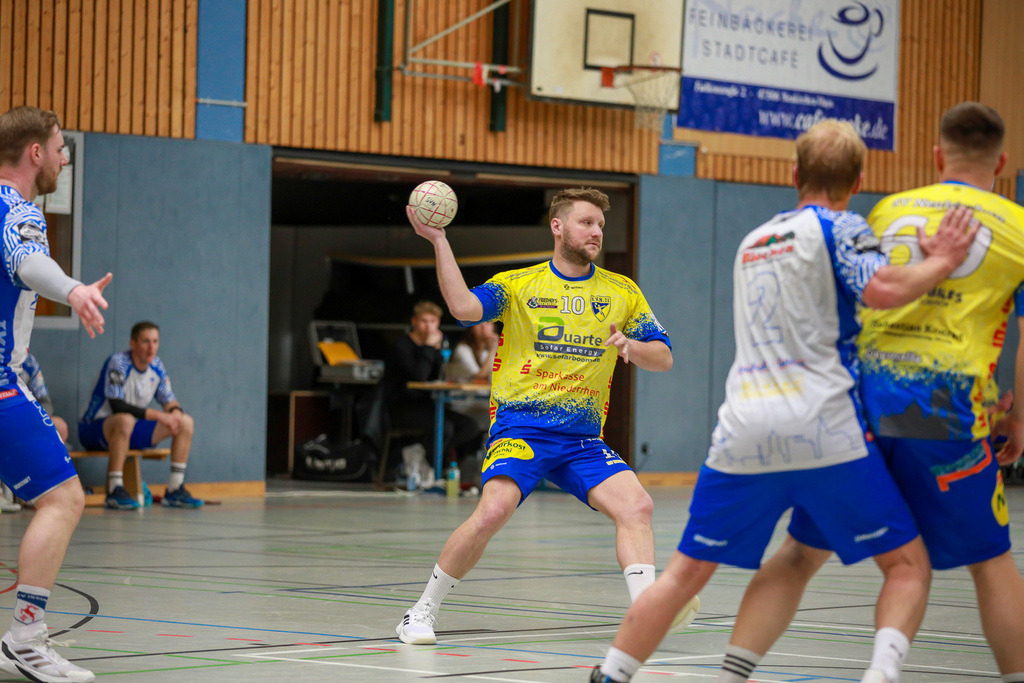 SVN_TVIssum_250426_091 | Bildergalerie von Sport-Ereignissen aber auch von weiteren spannenden Dingen - nicht nur vom Niederrhein. In Anlehnung an den bekannten Spruch von Hanns Dieter Hüsch heißt das Motto: "Niederrhein ist überall".  - Realisiert mit Pictrs.com