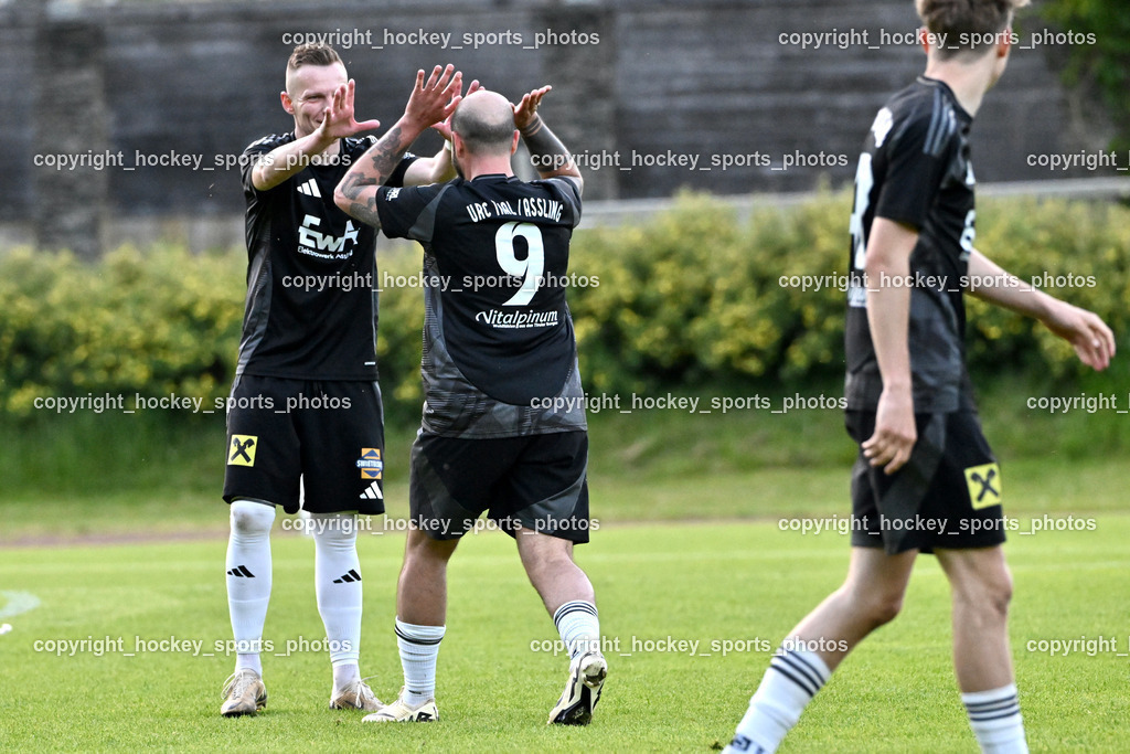 WSG Radenthein vs. URC Thal Assling | Jubel #9 Denis Kerrniqi URC Thal Assling, #72 Jasmin Dindic URC Thal Assling, WSG Radenthein vs. URC Thal Assling, WSG Radenthein vs. URC Thal Assling am 30.05.2025 in Radenthein (Sportplatz Radenthein), Austria, (Photo by Bernd Stefan)