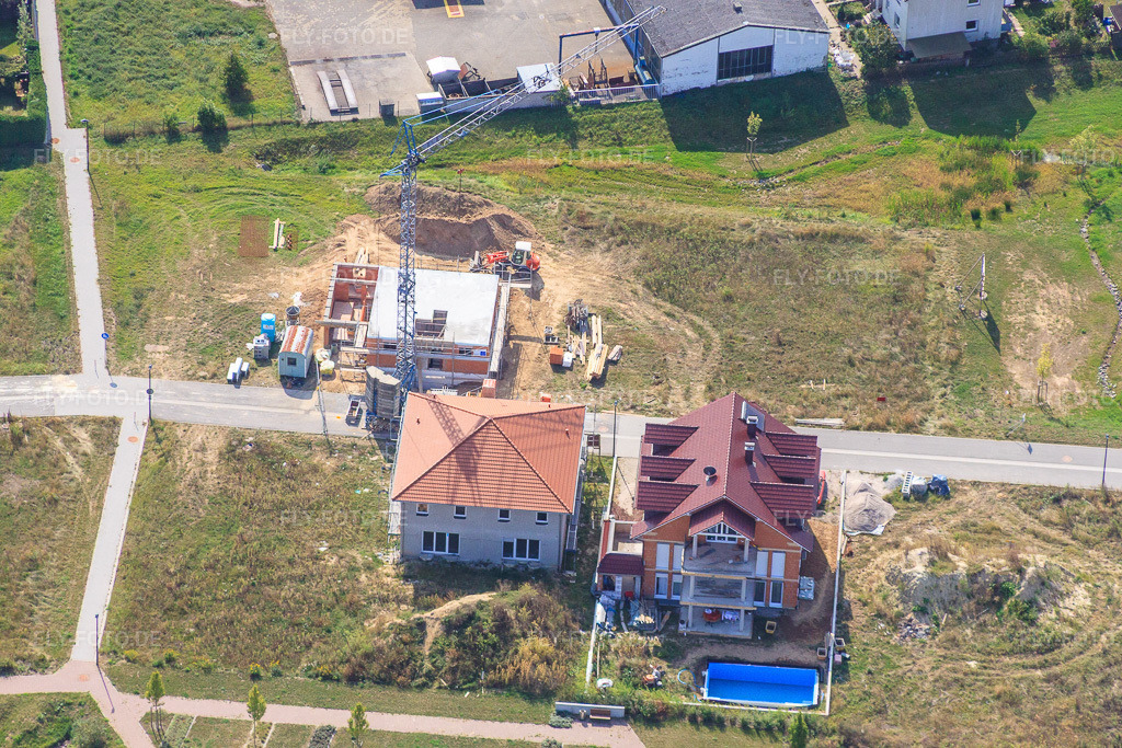 Luftbild: Am Kornfeld in Kandel im Bundesland Rheinland-Pfalz in Deutschland. Foto: IMG_21229.jpg vom 13.09.2009 durch Werner Riehm/FLY-FOTO.de