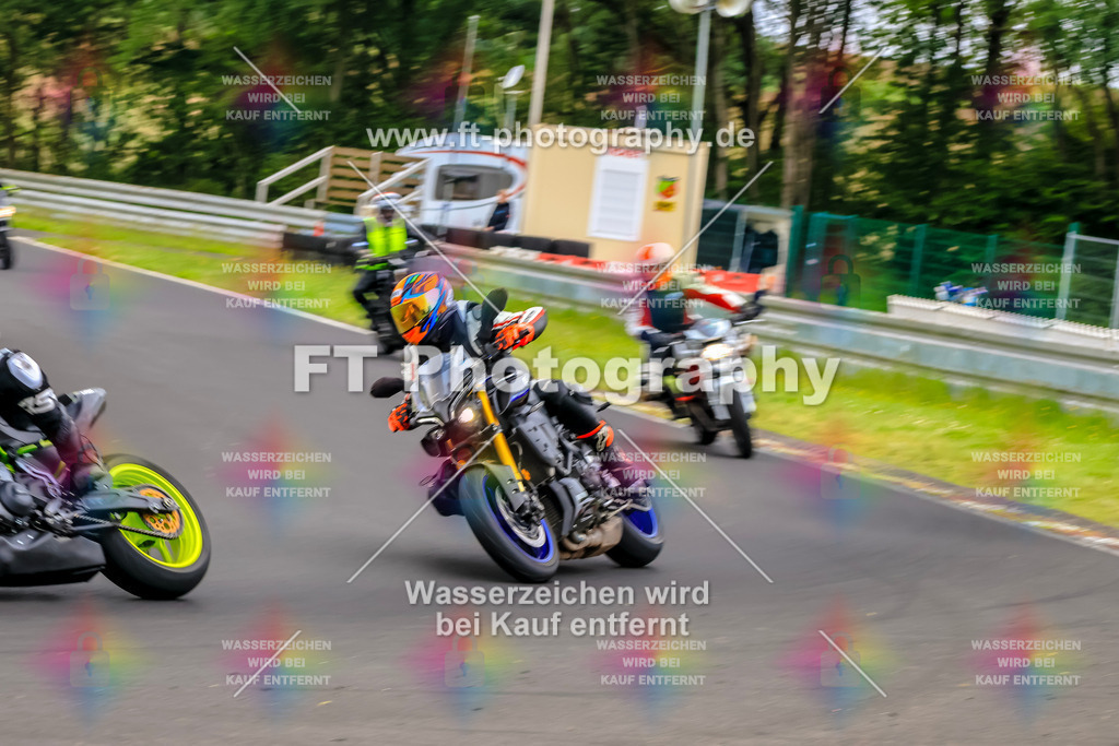 VBK-7478 | Hier findet Ihr Bilder von Touristenfahrten auf der Nürburgring Nordschleife oder von anderen Veranstaltungen die ich besucht habe. Viel Spass beim Durch Schauen 